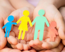 В Авдіївці зростають 17 усиновлених дітей
