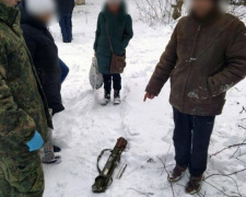 Житель Авдеевки добровольно сдал полицейским противотанковый гранатомет