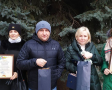 В Авдіївці визначили найкращу новорічну вітрину. ФОТОФАКТ
