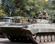 На Донбассе  лучшие экипажи БМП соревновались в стрельбе по мишеням (ВИДЕО)