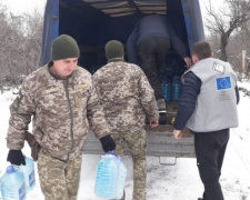 Авдеевские «симики» доставляли продукты и воду, а также обеспечивали важное сопровождение (ФОТО)