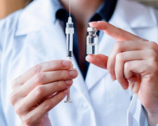 Стало известно, какие области первыми получат вакцину