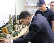 В Мариуполе президент открыл Центр разминирования и побывал на морских учениях (ФОТО + ВИДЕО)