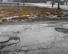 В Донецкой области более 1,5 тысячи км дорог после зимы признаны аварийными