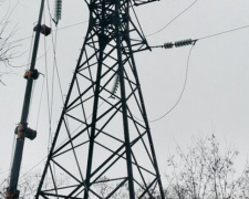В районе прифронтовой Авдеевки восстановили электроснабжение
