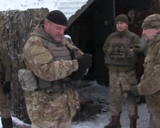 Вблизи Авдеевки командир 72-2 ОМБр проверил состояние обеспечения военных на позициях (ВИДЕО)