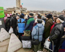На КПВВ Донбасса за год умерло 27 человек