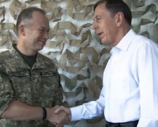 В Авдеевке побывал американский генерал (ВИДЕО)