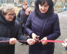 В Авдеевке открылась обновленная библиотека