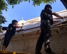 В Авдеевке восстанавливают расстрелянную улицу