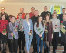 В Покровской оперзоне поздравили женщин-полицейских (ФОТО)