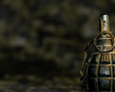Житель  Авдеевки разгуливал по городу  с боевой гранатой  Ф-1