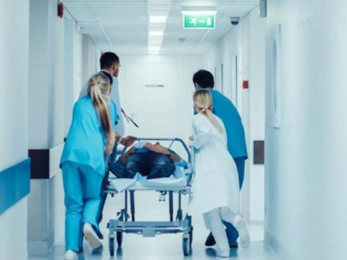 Госпитализировать пациентов с COVID-19 будут по-новому