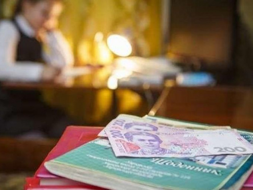 Полиция разбирается с поборами в школах Авдеевки  (ВИДЕО)