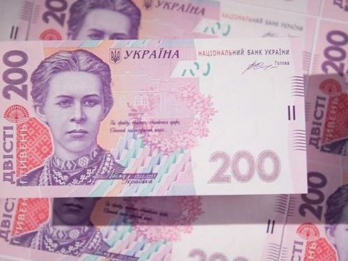 Фальшивые 200 и 500 гривен: где могут подсунуть и как авдеевцам обнаружить подделку