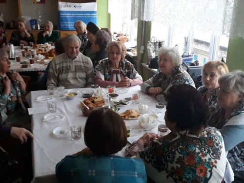 В местном терцентре устроили «Блинные посиделки»