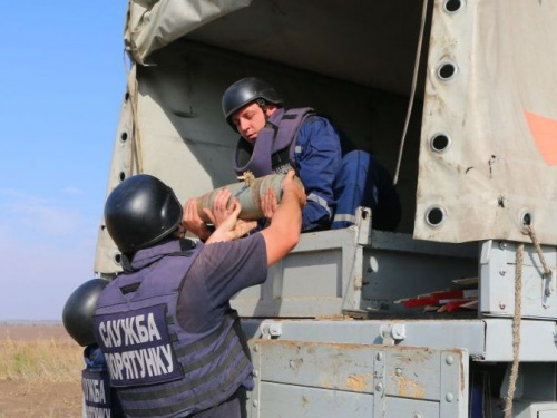 Пиротехники не допустили 63 возможных взрывов в Донецкой области 