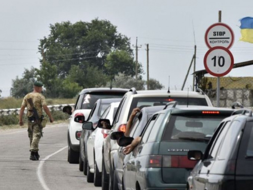 Ситуация на КПВВ: пограничники фиксируют растущие очереди