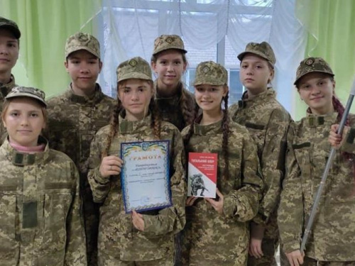 Авдіївська молодь прийняла участь у конкурсі "Впоряд" у рамках ІІ відбіркового етапу гри «Сокіл» («Джура»)