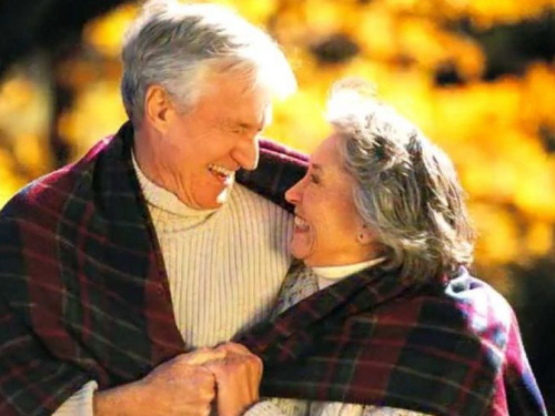 Авдеевским пенсионерам выплатят по 200 грн матпомощи