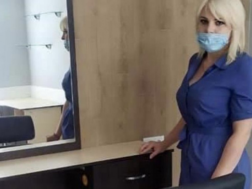 Сучасна перукарня та інклюзивний санвузол для літніх  людей: в Авдіївці за міські кошти відремонтували приміщення терцентру