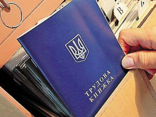 Половина украинцев не сможет выйти на пенсию в 60 лет: как будут ужесточать правила