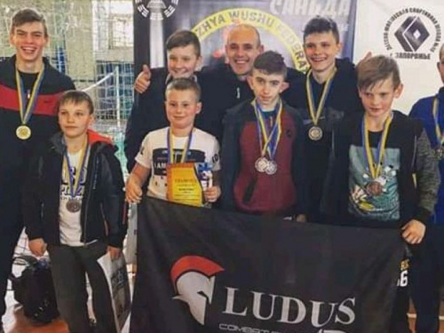 Победоносное выступление авдеевских ушуистов: блеснули и бывалые, и новички (ФОТО)