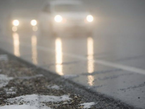 До уваги авдіївських водіїв та пішоходів: На дорозі сильний туман!