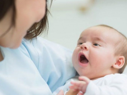 С 1 сентября мамам новорожденных будут давать по 5 тыс. гривен