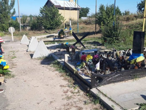 В Авдіївці вшанували пам’ять загиблих борців за свободу та незалежність (ФОТО)