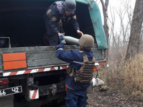Взрывную опасность уничтожили на Донбассе