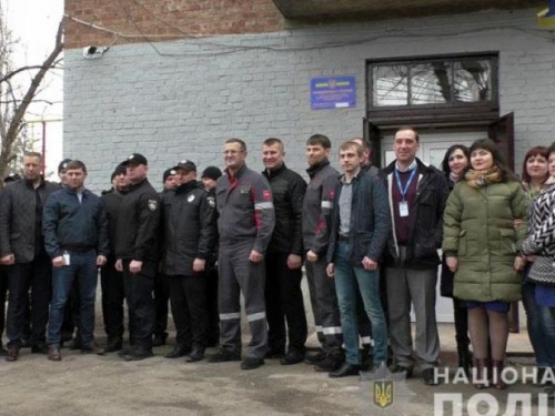 Представники Авдіївського коксохімічного заводу допомогли відкрити поліцейську станцію (ФОТО + ВІДЕО)