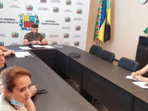 Керівництво Авдіївки взяло участь у обласній нараді стосовно темпів вакцинації