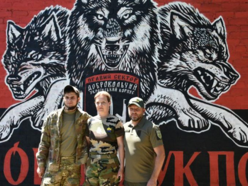 Добровольці – захисники Авдіївки отримали посвідчення учасників бойових дій