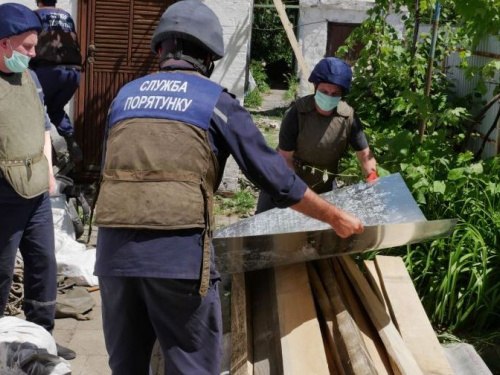 Спасатели восстановили более 900 домов в прифронтовых населенных пунктах Донецкой области