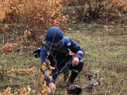 В Авдеевке нашли взрывоопасные предметы
