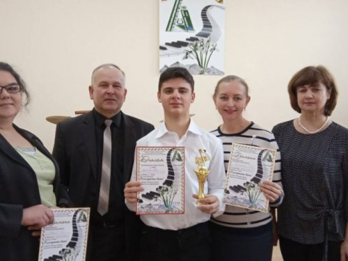 Юный авдеевский скрипач сыграл просто блестяще