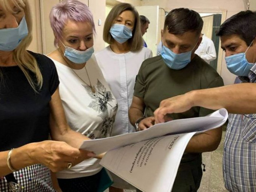 В Авдеевке отремонтируют лабораторию в центральной больнице