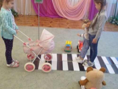 Авдеевских малышей учили, как уберечься от беды (ФОТО)