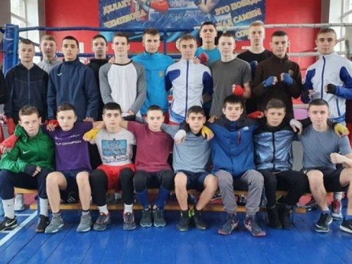 Авдіївськы боксери взяли участь у зборах до чемпіонату України