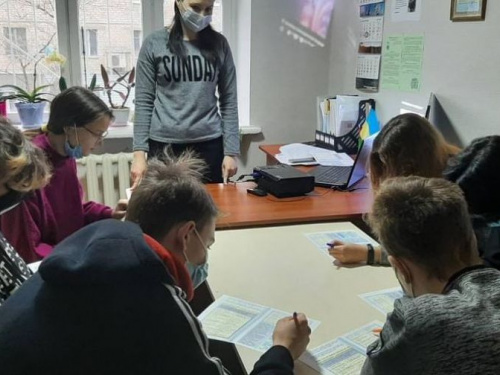 Для авдіївських підлітків пройшов комплексний груповий профорієнтаційний захід