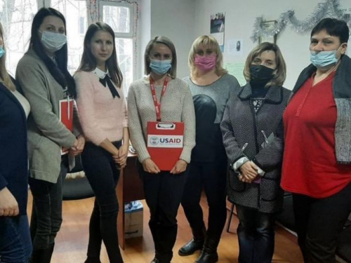 Для співробітників Авдіївського міського центру соціальних служб та служби у справах дітей пройшов тренінг від іноземних фахівців