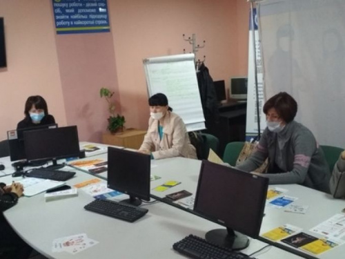 В Авдеевке популяризируют семейные формы воспитания