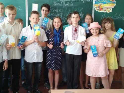 Авдеевским школьникам предлагают летом задуматься о работе