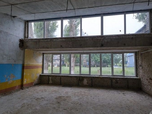 В Авдеевке ускорились темпы капремонта опорной школы