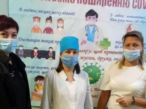 В Авдеевке полицейские проверяют учебные заведения на соблюдение условий карантина