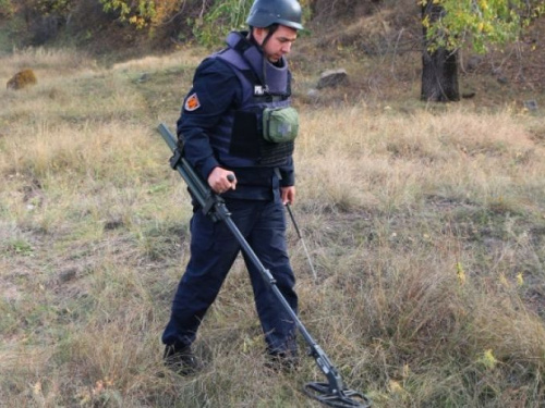Более 40 опасностей обезвредили на Донетчине