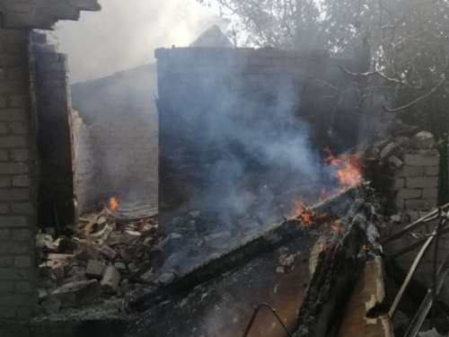 В Авдеевке разрушены два дома вследствие обстрела