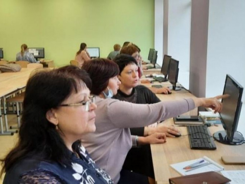 Для авдіївських педагогів стартував курс «Сучасні освітні технології»