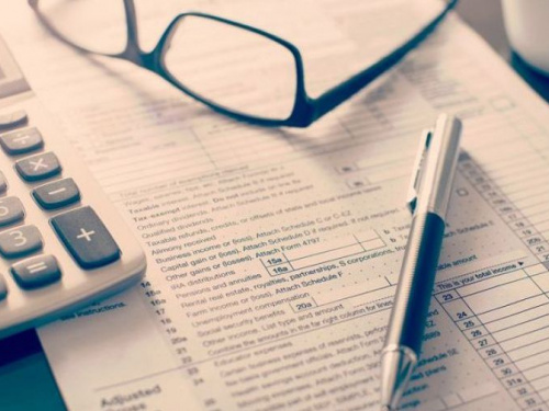 Украинских заробитчан обяжут платить налоги